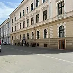 Joy Ungureanu 6b Daire *