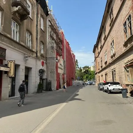Joy Ungureanu 6b *