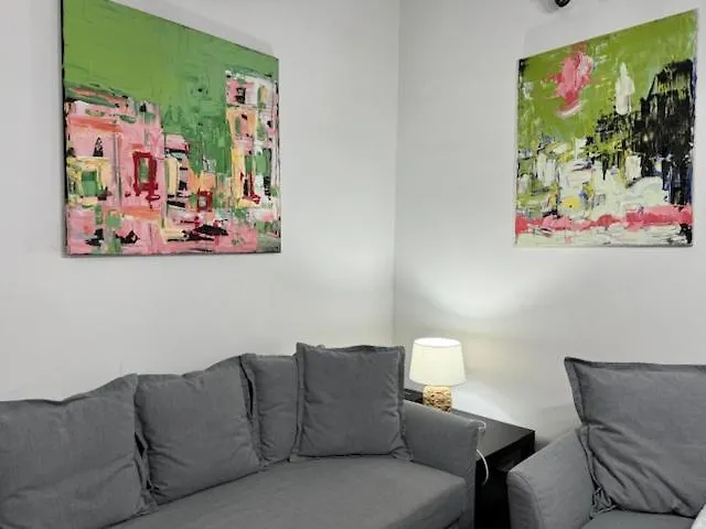 Joy Ungureanu 6b Apartment *