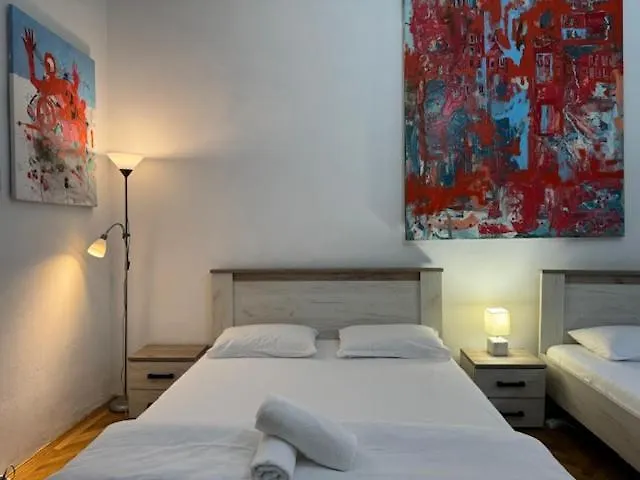 Apartment Joy Ungureanu 6b *